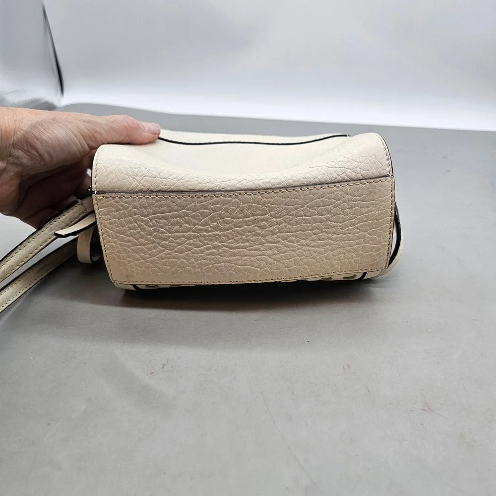 Kate Spade New York Cream Pebbled Leather Camera Crossbody Bag Gold Hardware